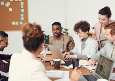 Introduire la technique du « Codéveloppement » comme nouvel outil d’amélioration des pratiques professionnelles de vos collaborateurs